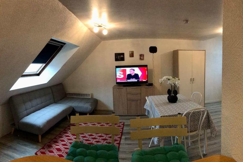 Appart T1 Prefecture Et Centre 르망 외부 사진